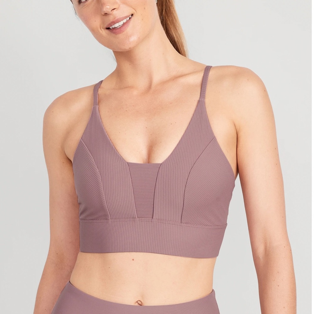 NWOT Old Navy Light Support PowerSoft Textured-Rib Sports Bra
